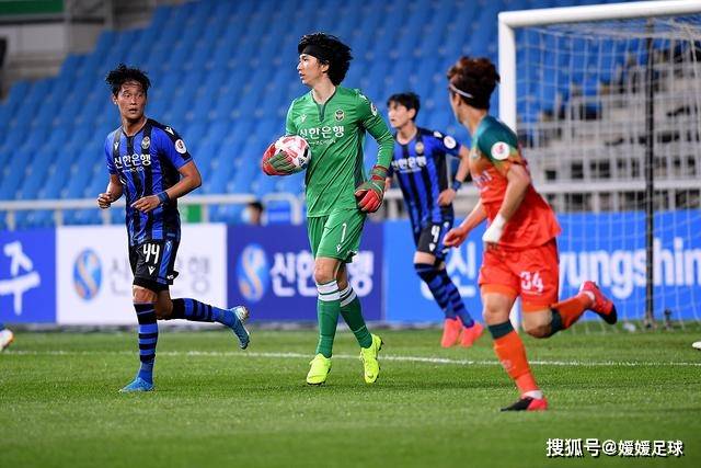 埃因霍温主场5-1胜格罗宁根，佩里西奇双响
